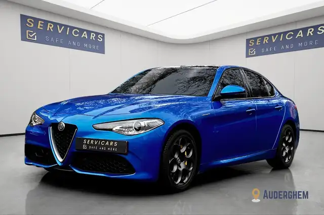 Alfa Romeo Giulia 2.0 T AWD Veloce /PANO/HARMANKARDON/GAR12MOIS