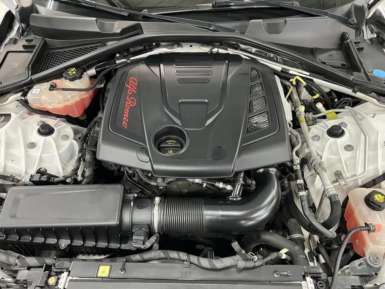 Alfa Romeo Giulia снимка Alfa Romeo Giulia