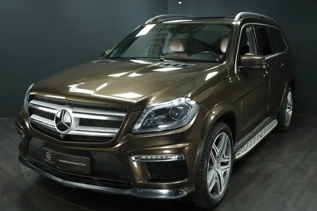Mercedes-Benz GL 350 Bluetech 4 M,AMG Paket,AHK,6xEsitz,S-Heft