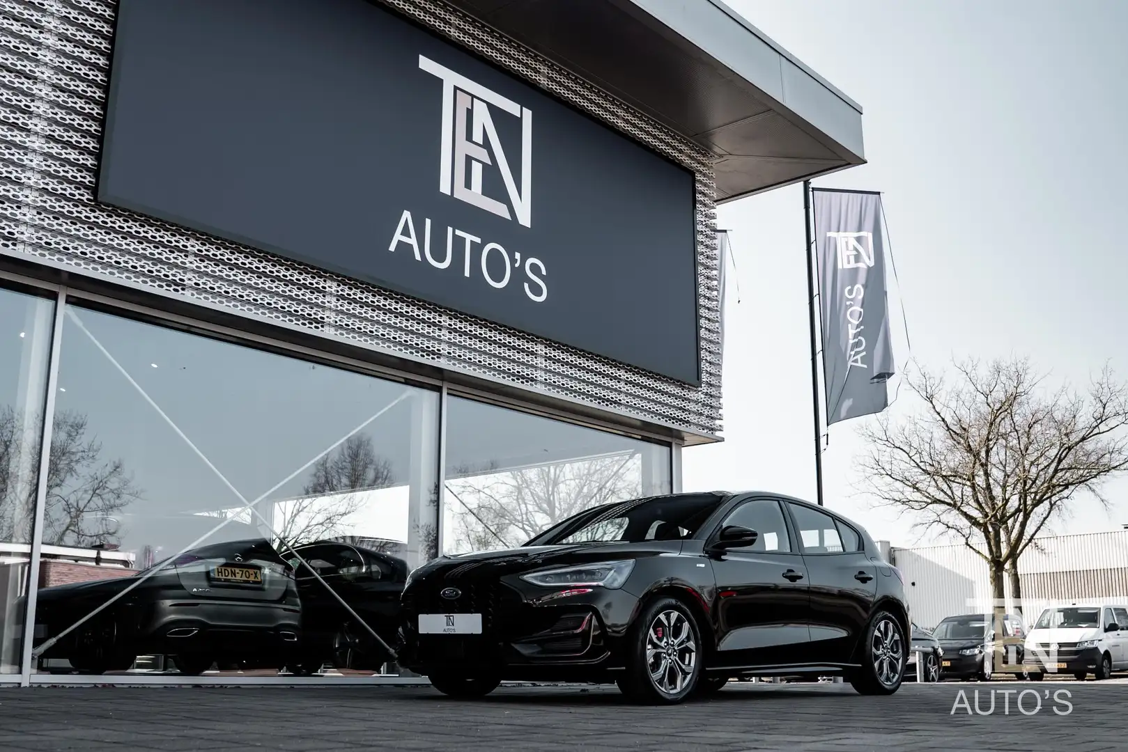 Ford Focus 1.0 EcoBoost Hybrid ST Line 155pk Automaat | Drive Zwart - 1