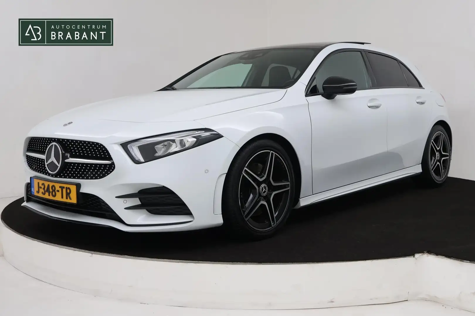 Mercedes-Benz A 220 Premium Plus (PANORAMADAK, PARKEERSENSOREN, STOELV Wit - 1