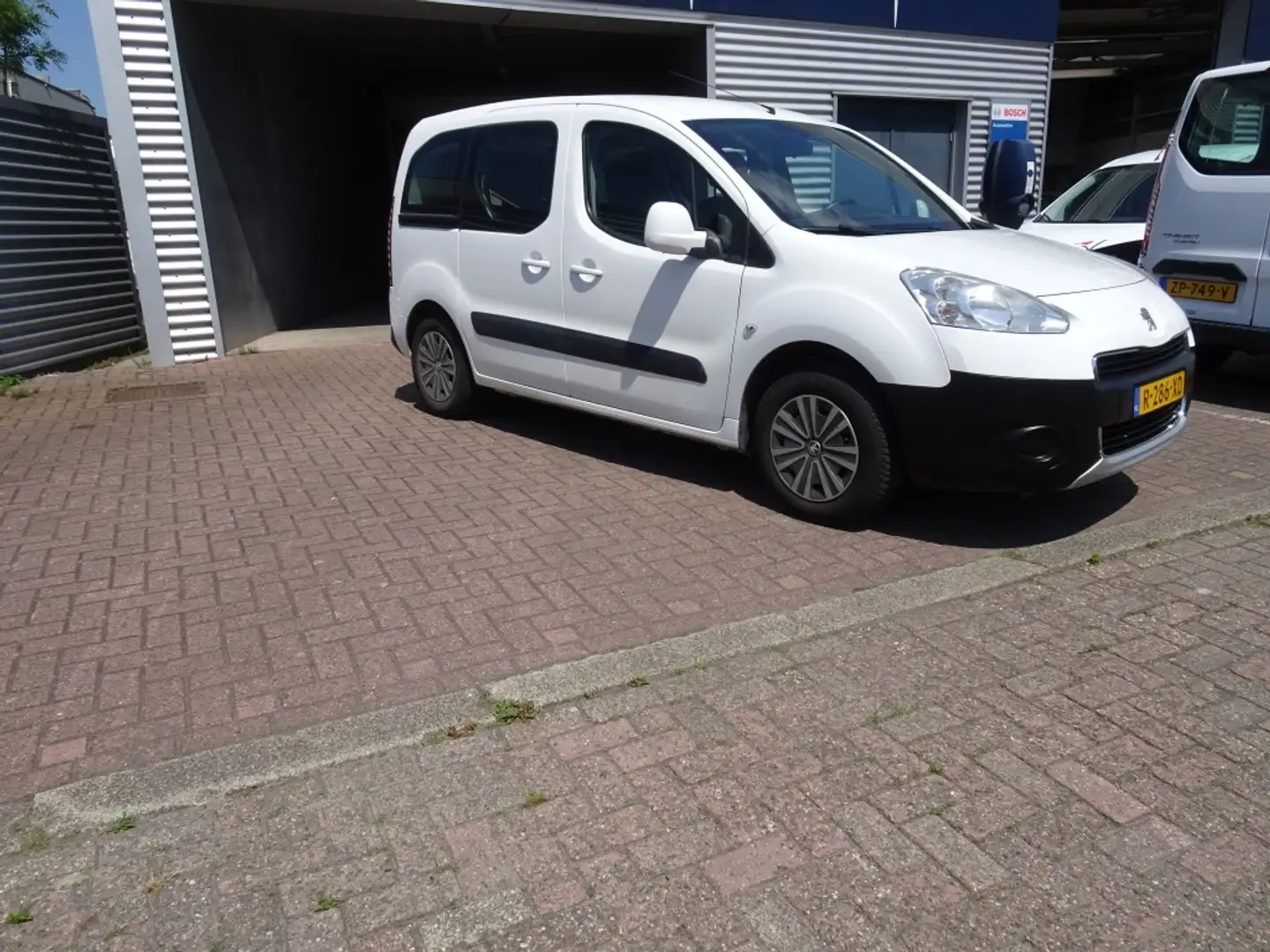 Peugeot Partner Tepee 1.6 VTi Access Wit - 2