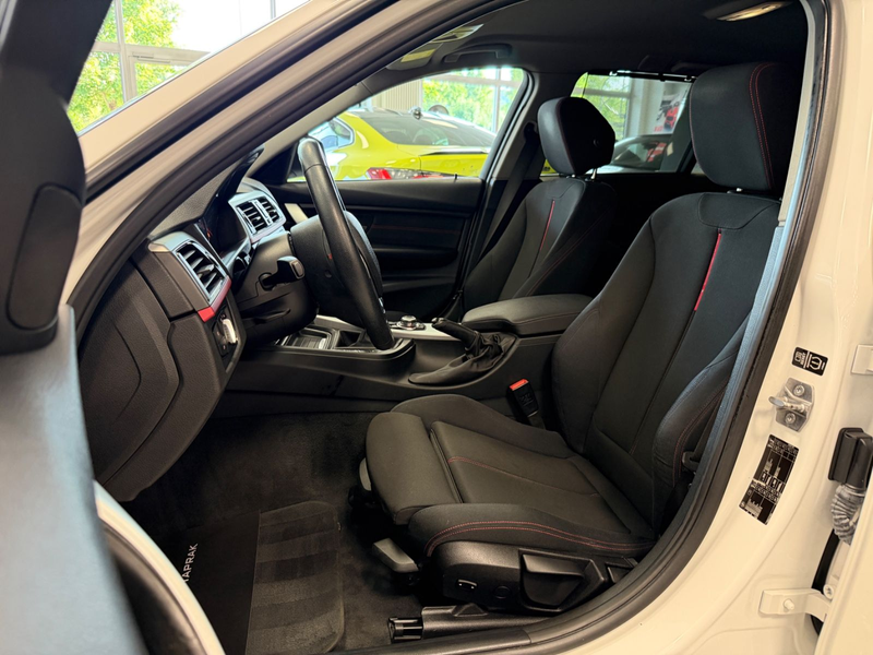 BMW 318 d Touring Sport-Line|AHK|Navi|Tempom.|Sitzh. — photo 14