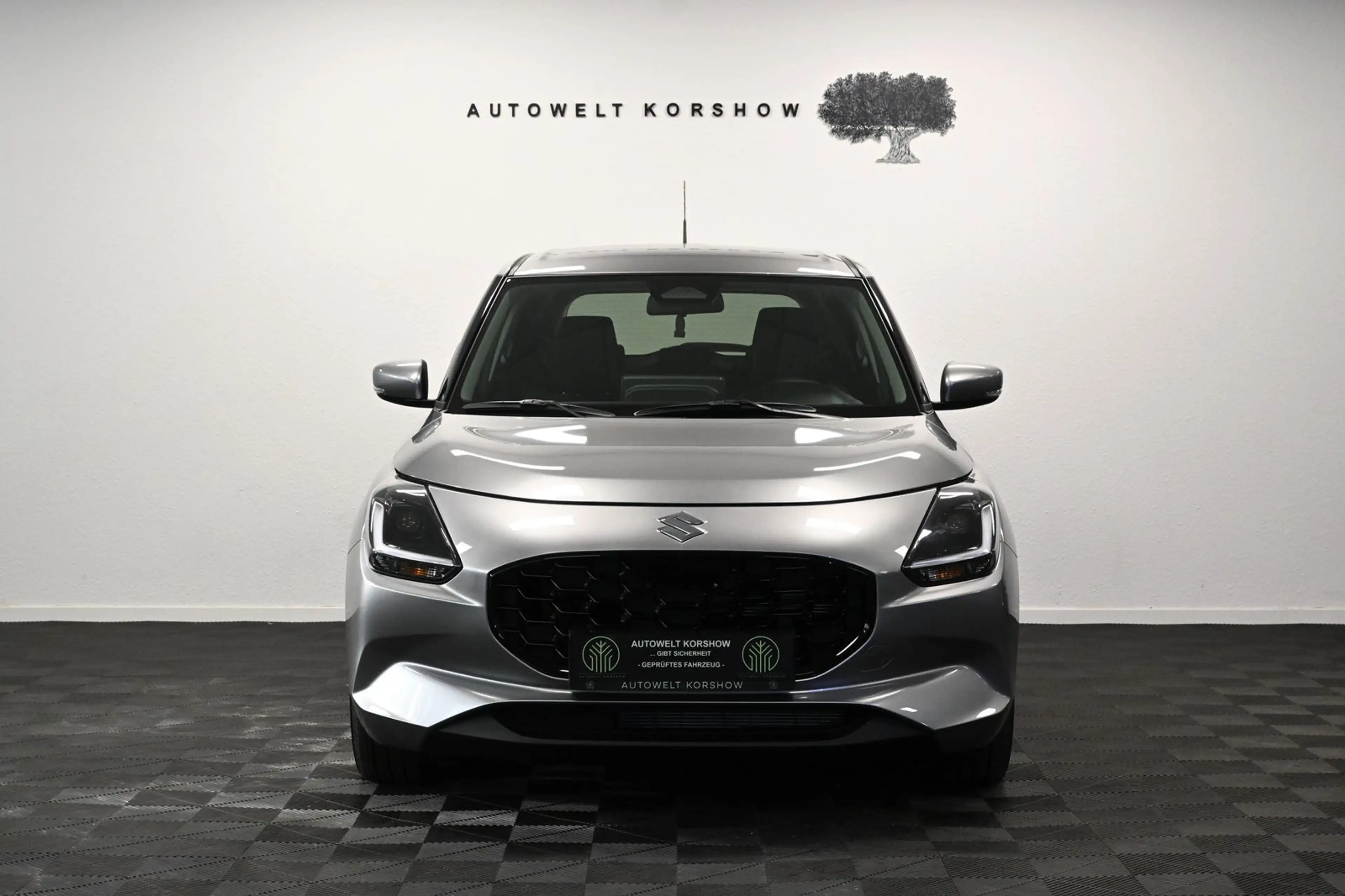 Suzuki Swift 1.2 Dualjet Hybrid *KAMERA*ACC*LED*KESSY — photo 2