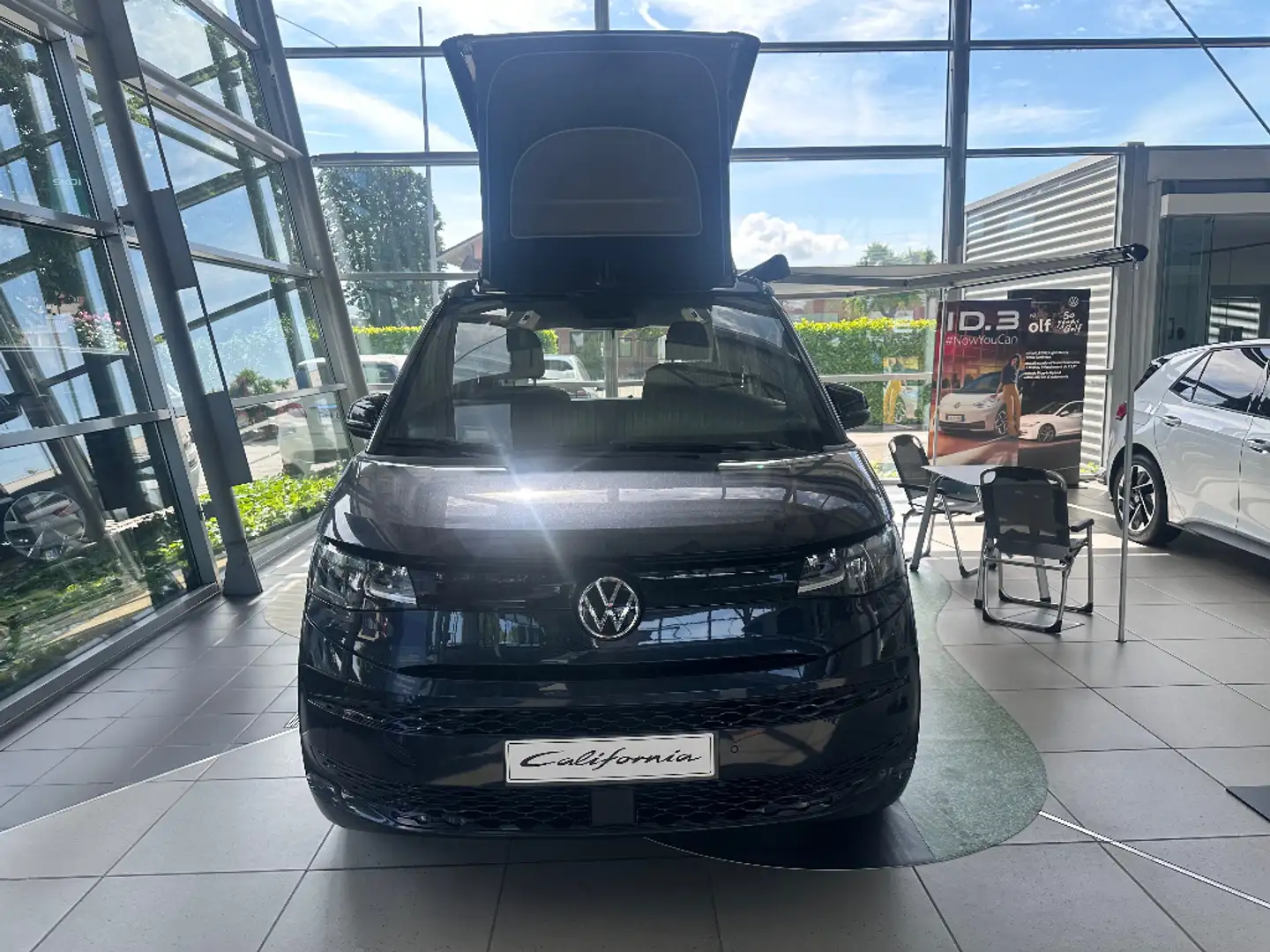Volkswagen T5 California Beach Camper  2.0 TDI 110kW  ant. DSG Modrá - 2