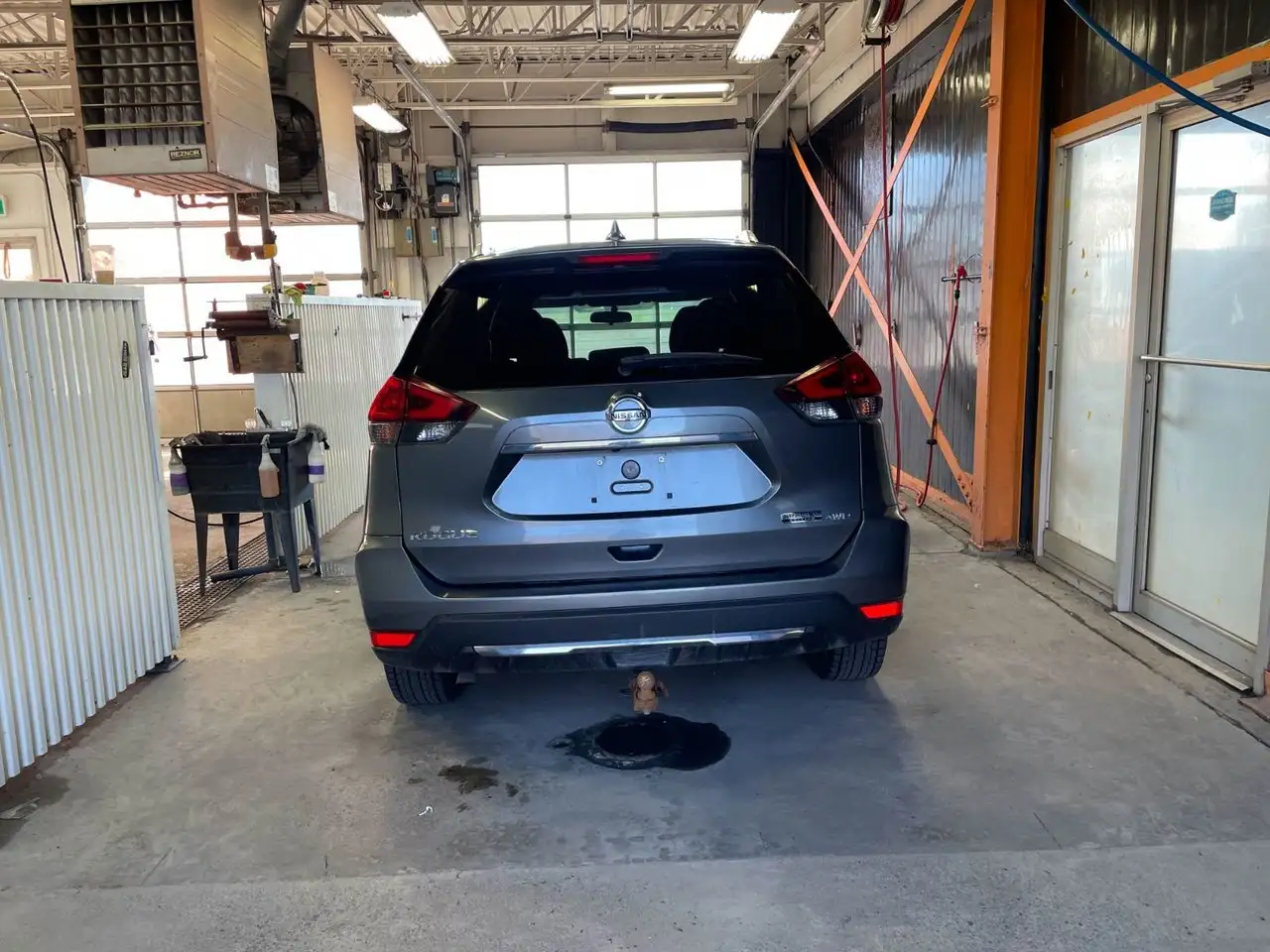 Nissan Rogue снимка Nissan Rogue