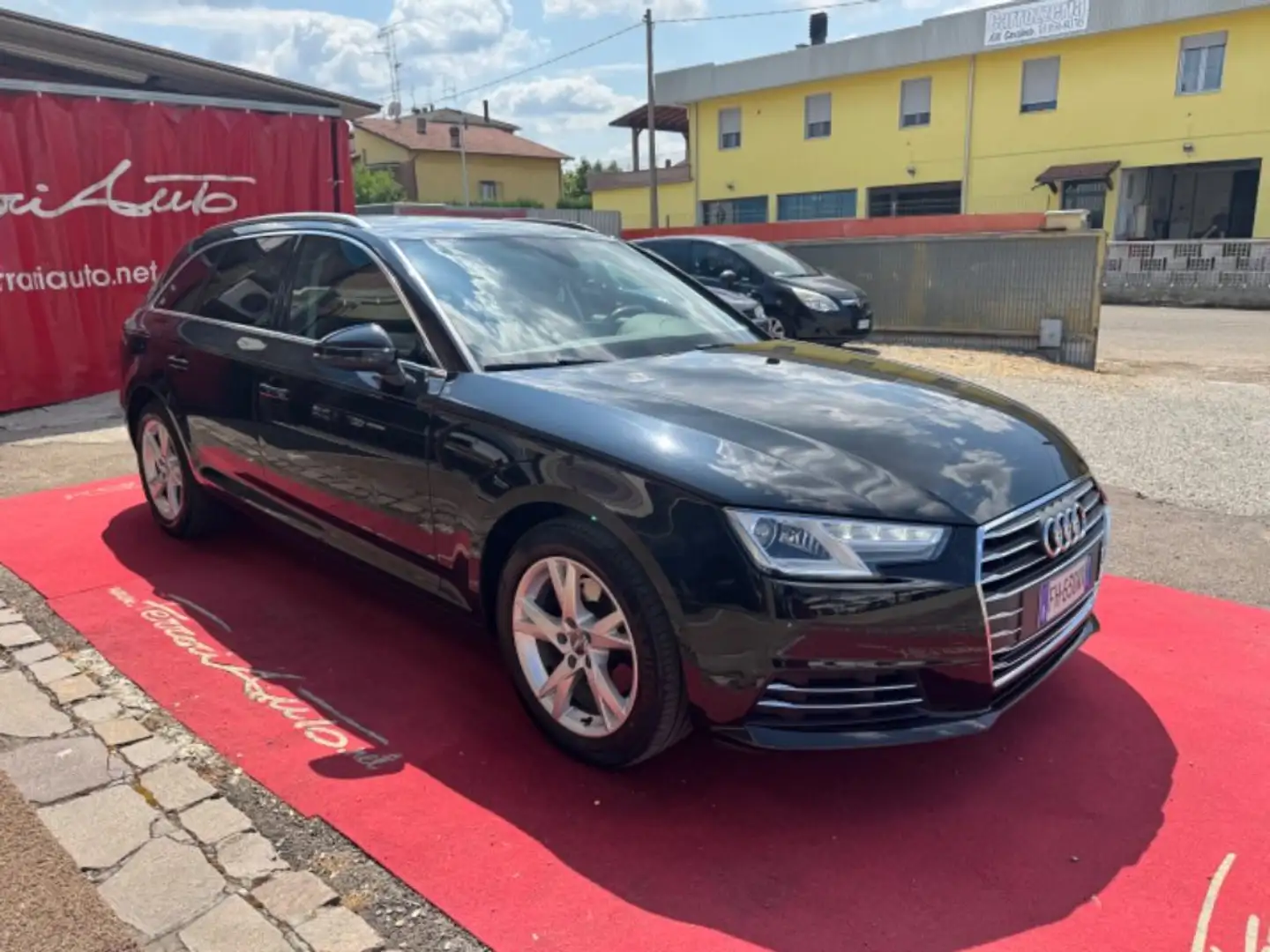 Audi A4 Avant 2.0 TDI 150 CV S tronic Business Sport Nero - 2