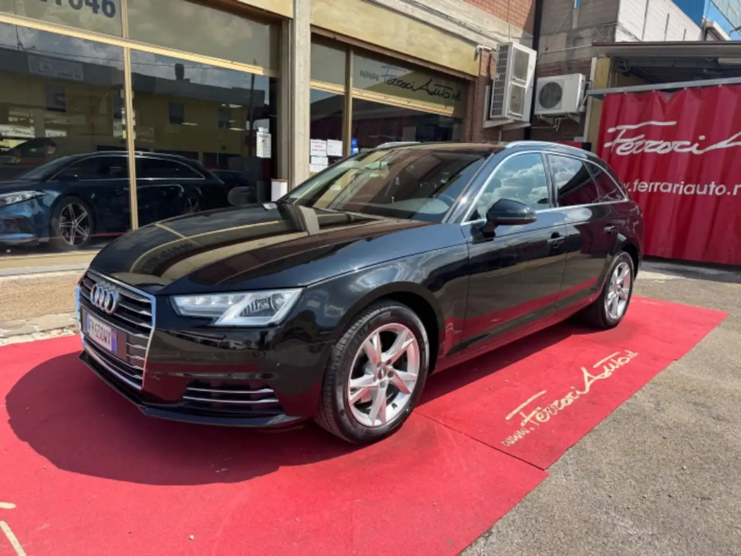 Audi A4 Avant 2.0 TDI 150 CV S tronic Business Sport Nero - 1