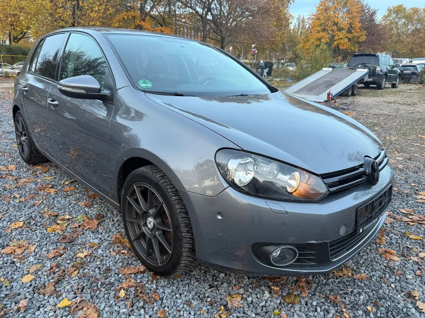 Volkswagen Golf VI Highline Grau - 2