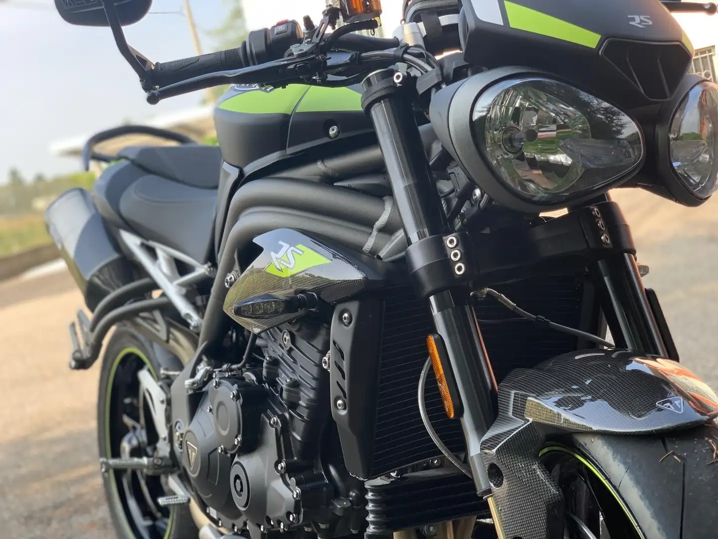 Triumph Street Triple RS Nero - 2