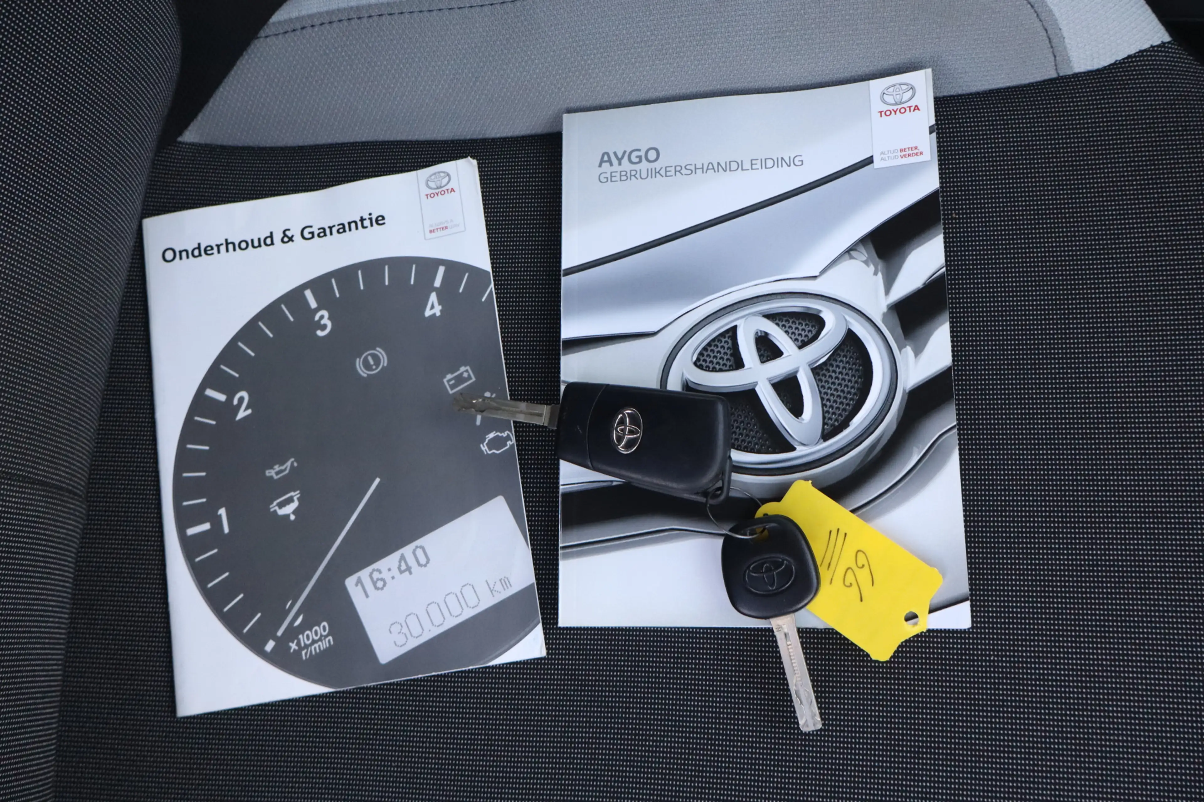 Toyota Aygo 1.0 VVT-i x-play - NL Auto!! Camera I Cruise I Air — photo 27
