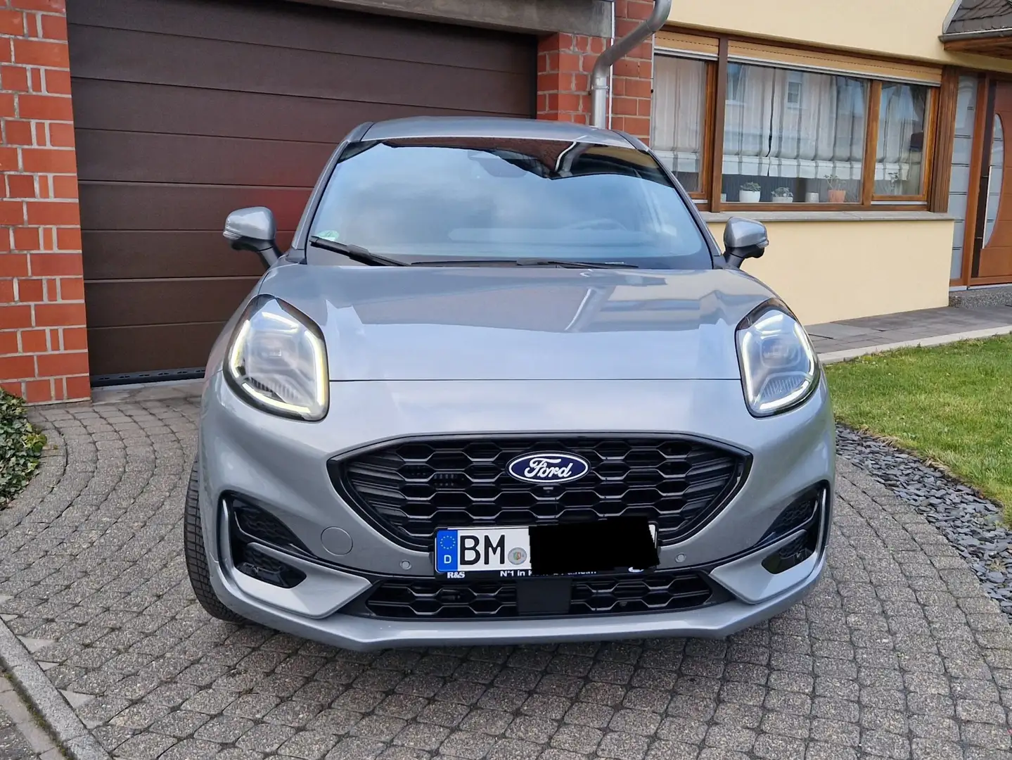 Ford Puma Puma 1.0 EcoBoost Hybrid ST-LINE Silber - 1