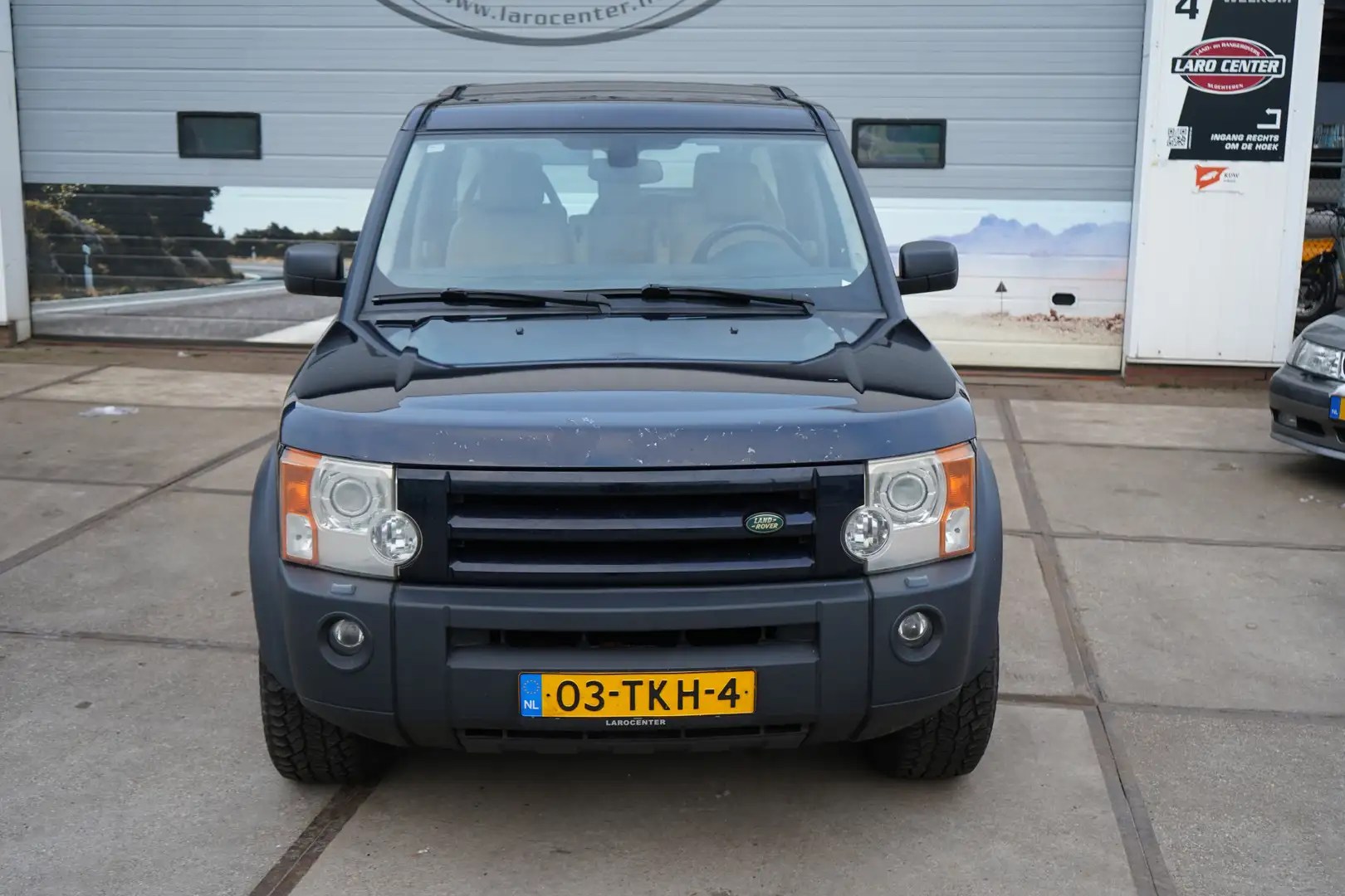 Land Rover Discovery 2.7 TdV6 HSE Blau - 2