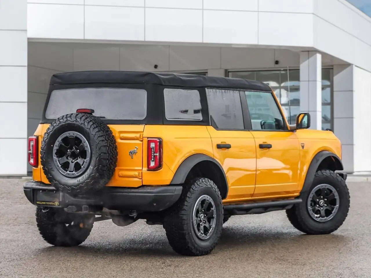 Ford Bronco photo Ford Bronco