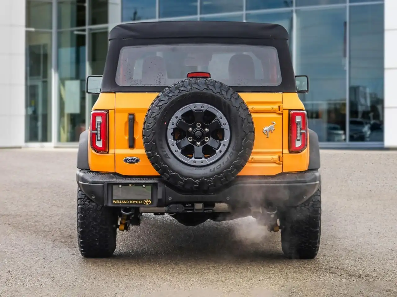 Ford Bronco photo Ford Bronco