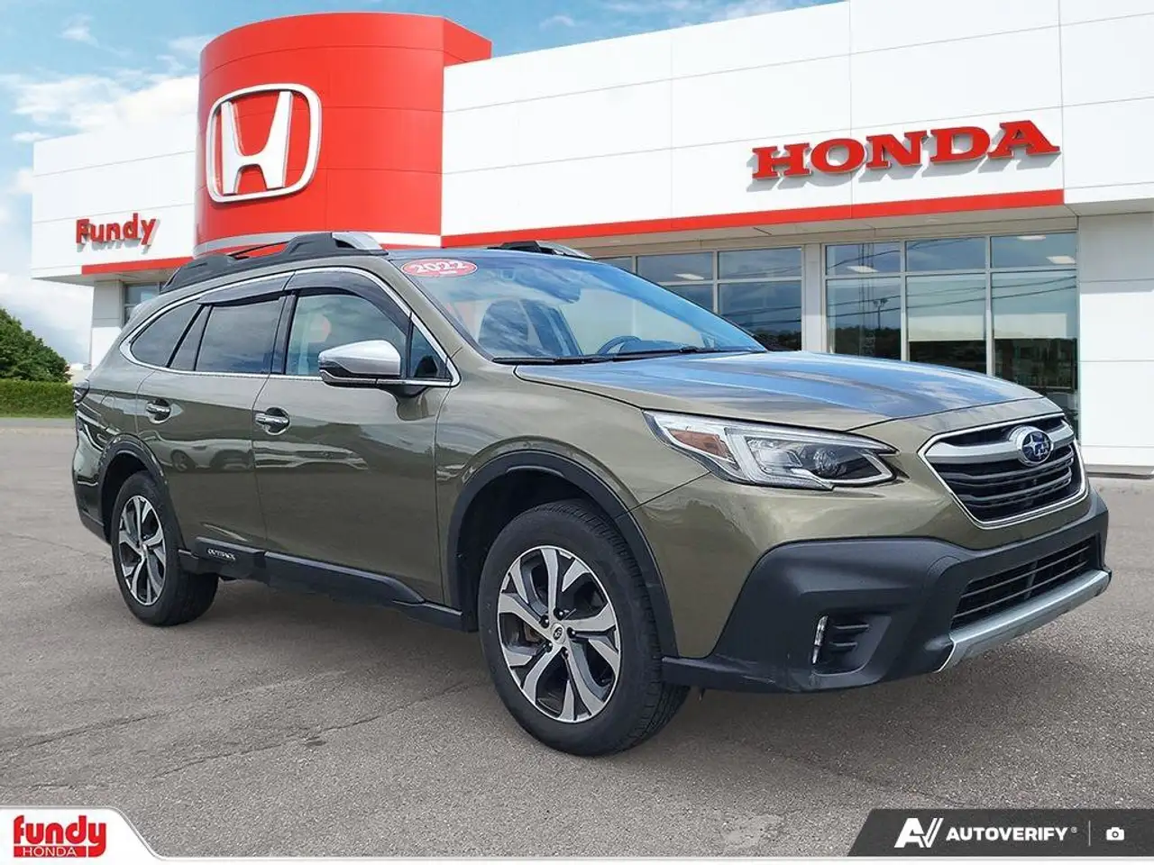 Subaru OUTBACK photo Subaru OUTBACK