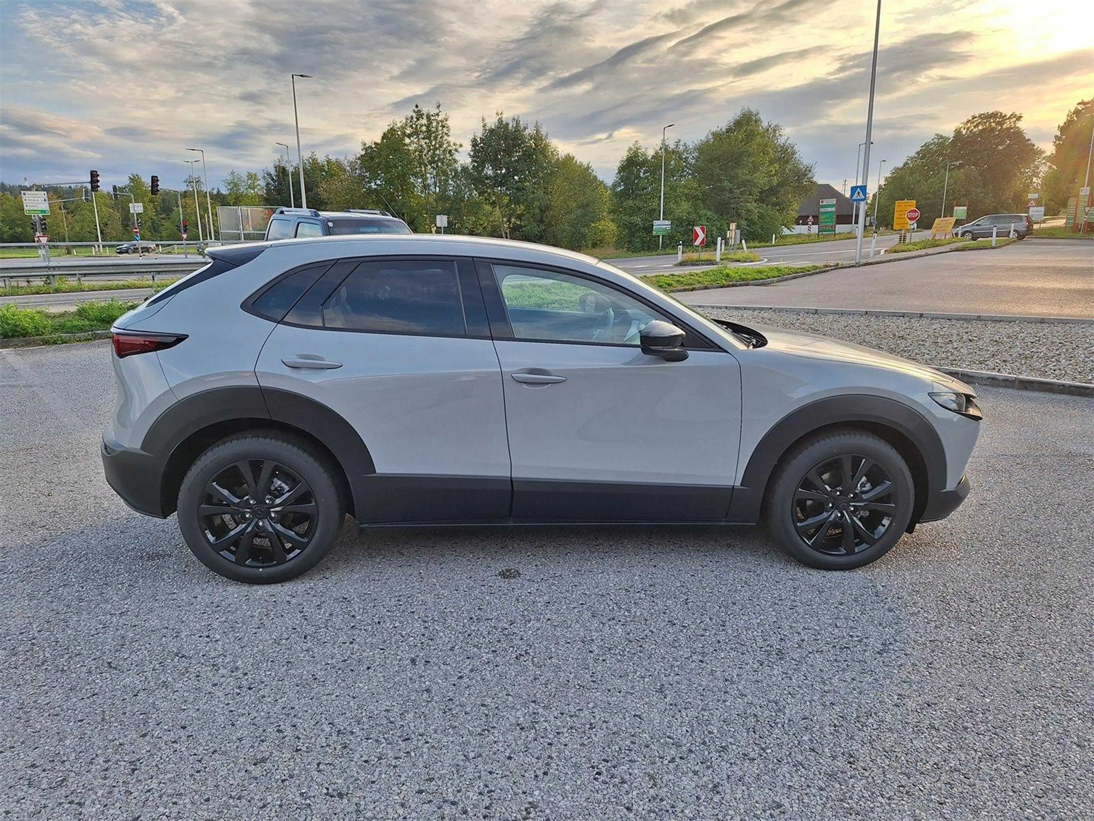 Mazda 2 07 Mazda CX-30 G 140ps 6MT WD Makoto — photo 9