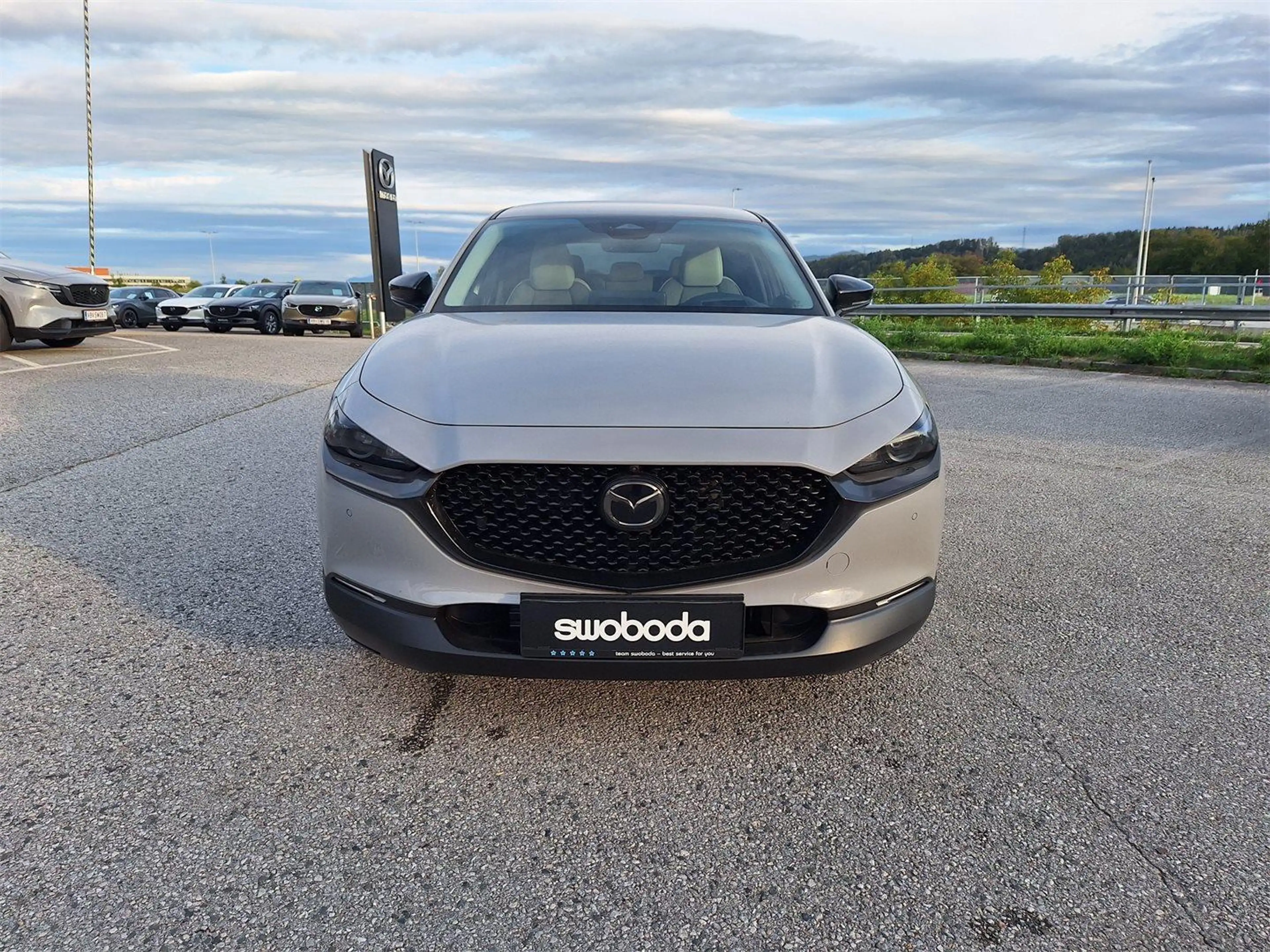 Mazda 2 07 Mazda CX-30 G 140ps 6MT WD Makoto — photo 3