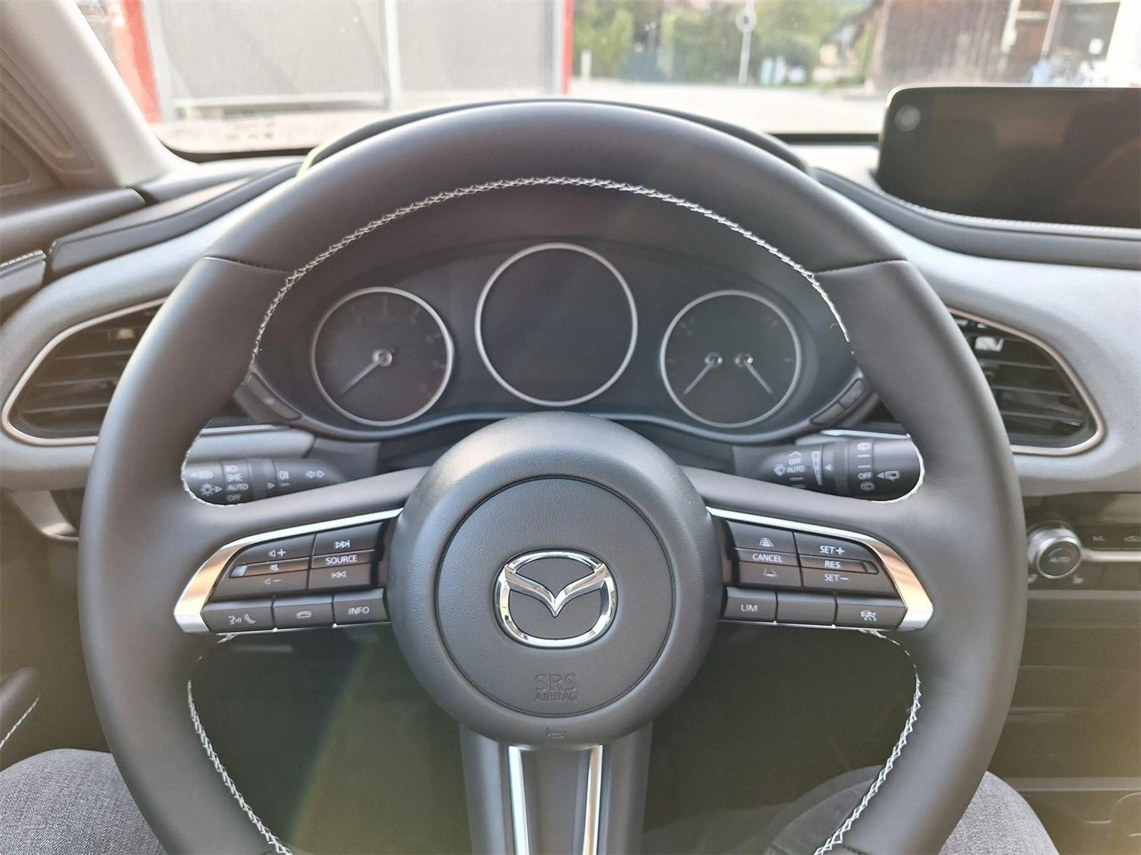 Mazda 2 07 Mazda CX-30 G 140ps 6MT WD Makoto — photo 15