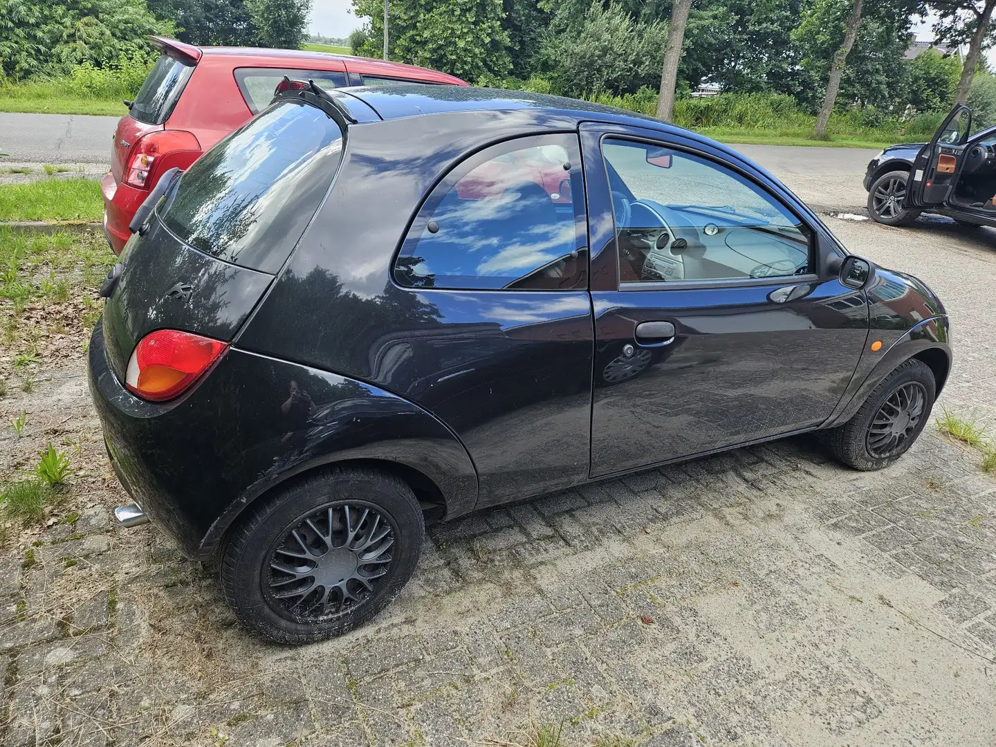 Ford Ka/Ka+ 1.3 Futura Černá - 1