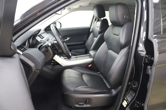 Land Rover Range Rover Evoque view 9