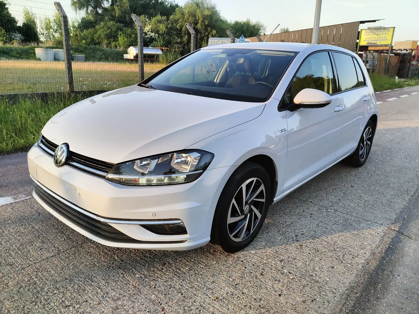 Volkswagen Golf 1.0 TSI Join. (Export prijs) - 1