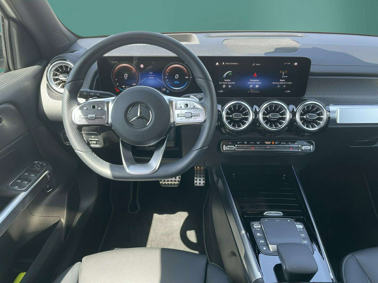 Mercedes-Benz EQB