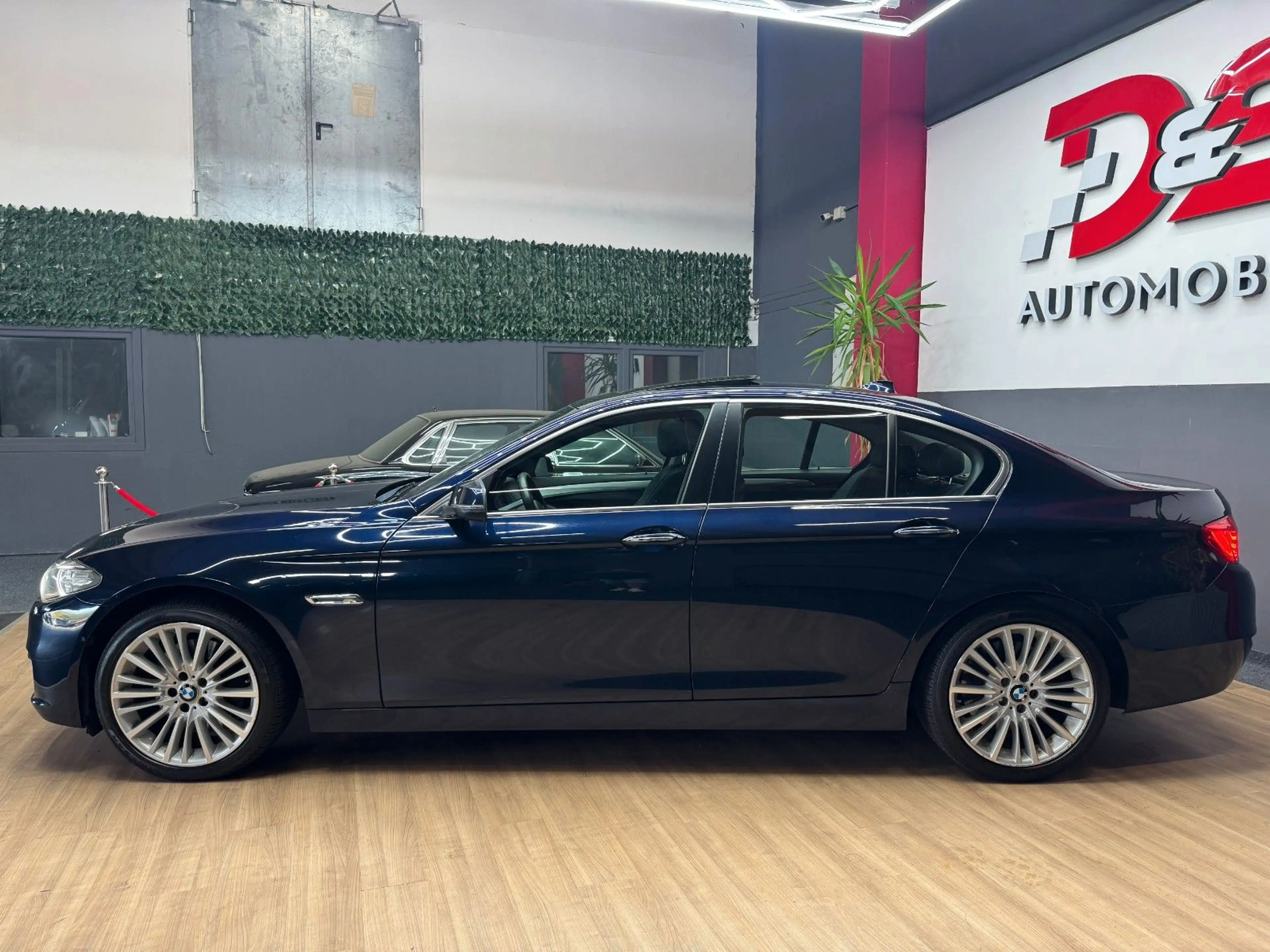 BMW 530 dxDrive/Sport-Aut./NaviProf/HuD/Leder/SHZ/RFK — photo 2