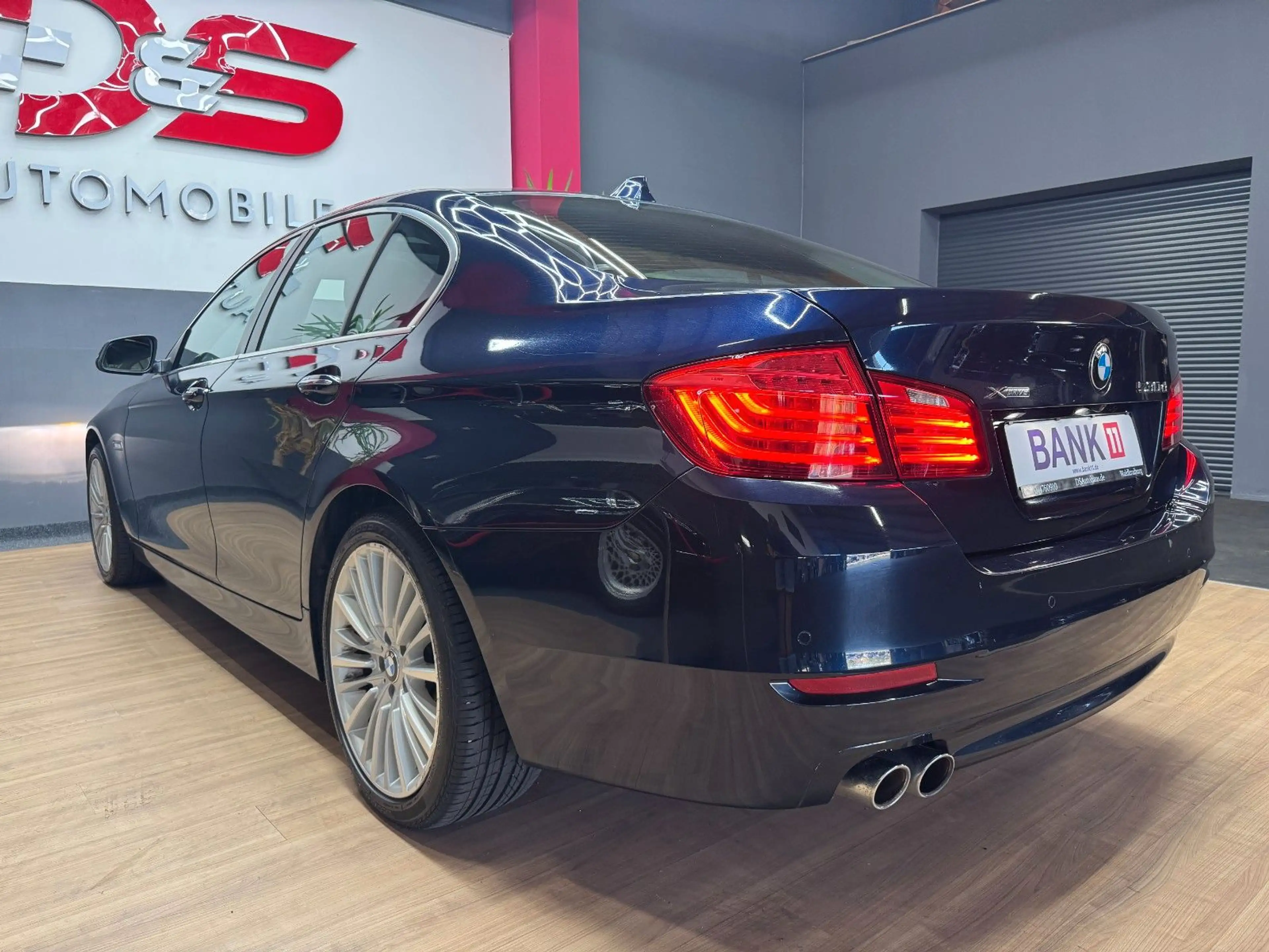BMW 530 dxDrive/Sport-Aut./NaviProf/HuD/Leder/SHZ/RFK — photo 3
