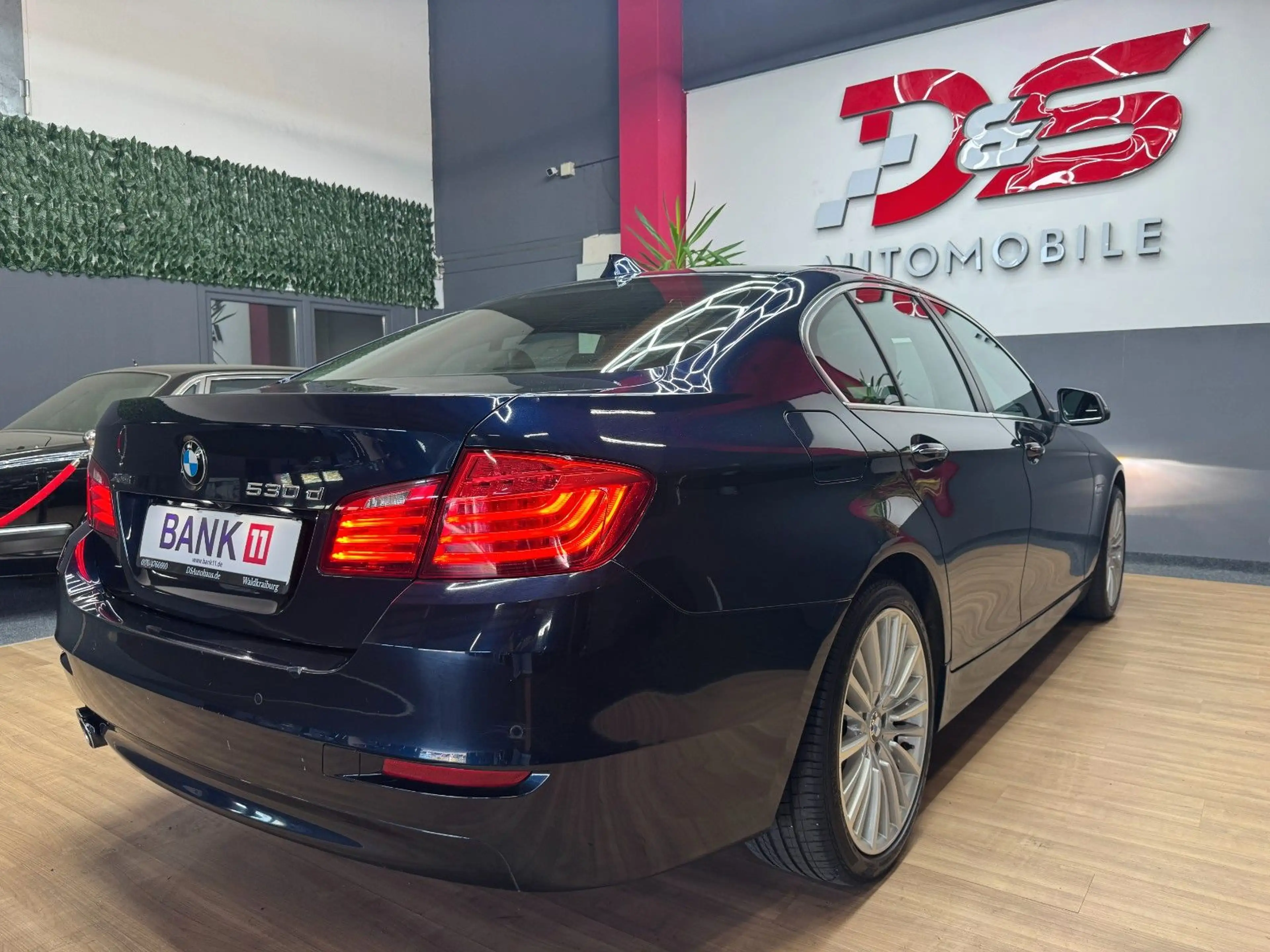 BMW 530 dxDrive/Sport-Aut./NaviProf/HuD/Leder/SHZ/RFK — photo 5