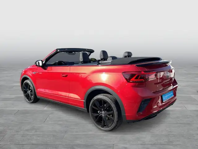 Volkswagen T-Roc view 3