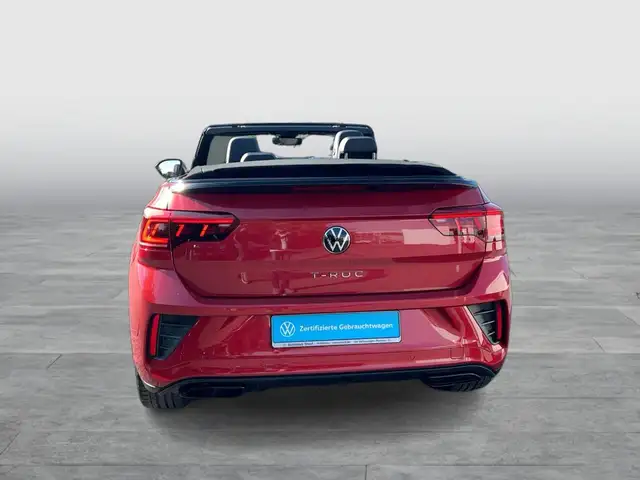 Volkswagen T-Roc view 4