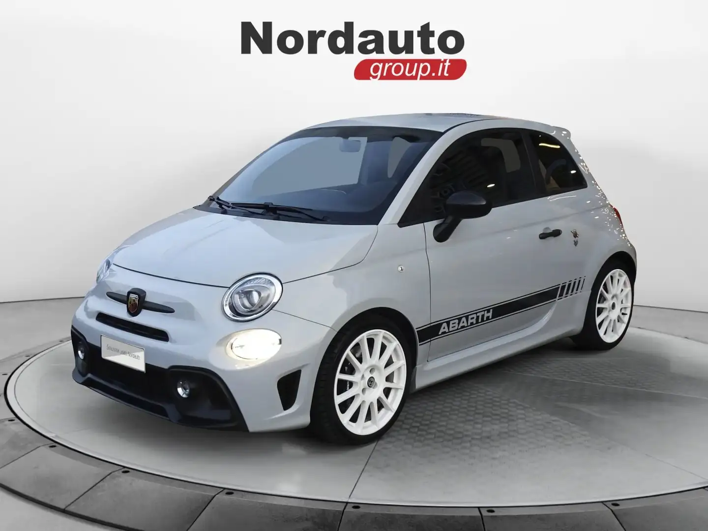 Abarth 595 595 1.4 Turbo T-Jet 180 CV Esseesse Gris - 1