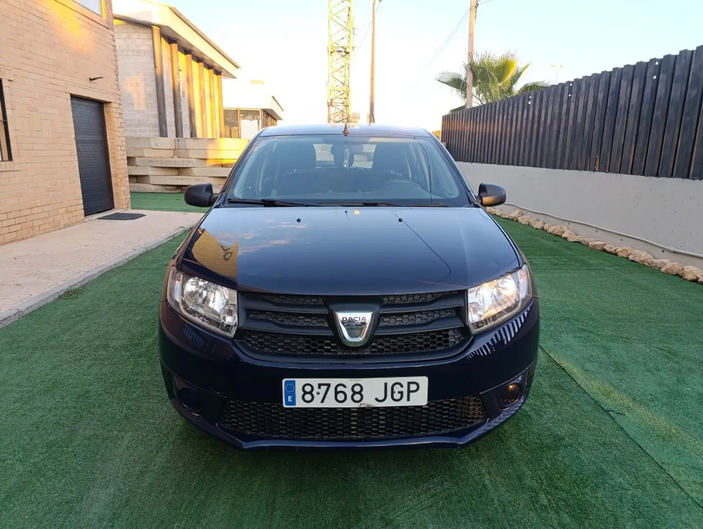 Dacia Sandero Pequeño Manual de 5 Puertas Mavi - 1