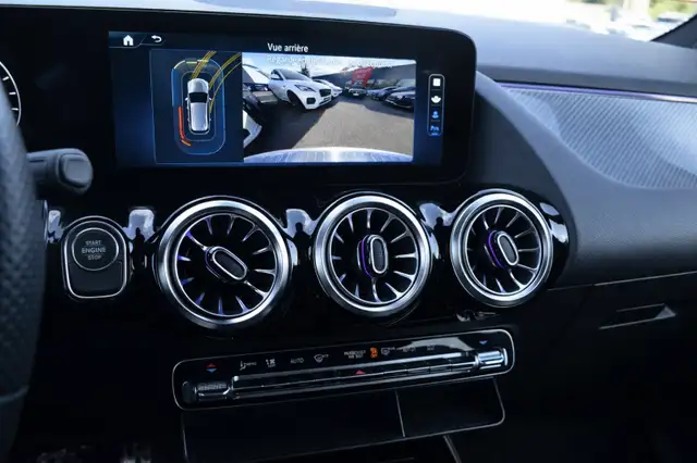 Mercedes-Benz B-Class view 5