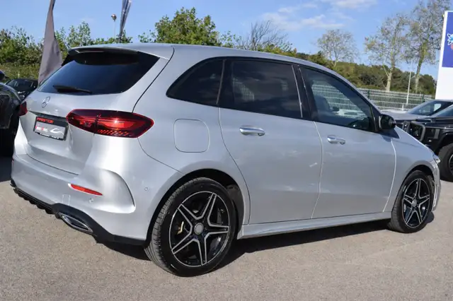 Mercedes-Benz B-Class view 11