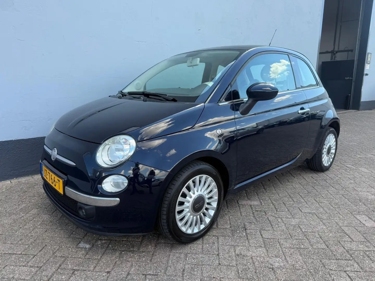 Fiat 500 0.9 TwinAir Lounge - Panorama Dak Blauw - 1