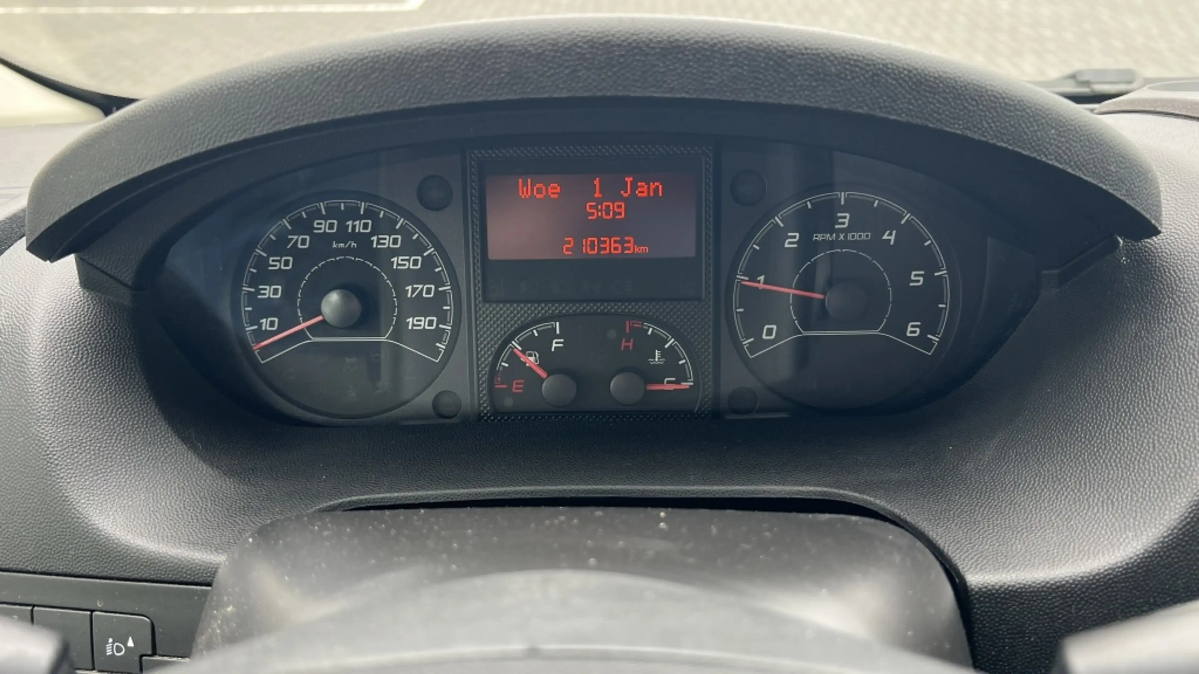 Citroen Jumper 35 2.2 HDI L3H3 — photo 14