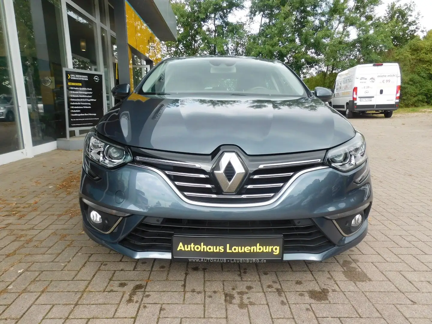 Renault Megane IV BOSE-Edition+SHZ+KLIMA+RFK+LEDER Grijs - 2