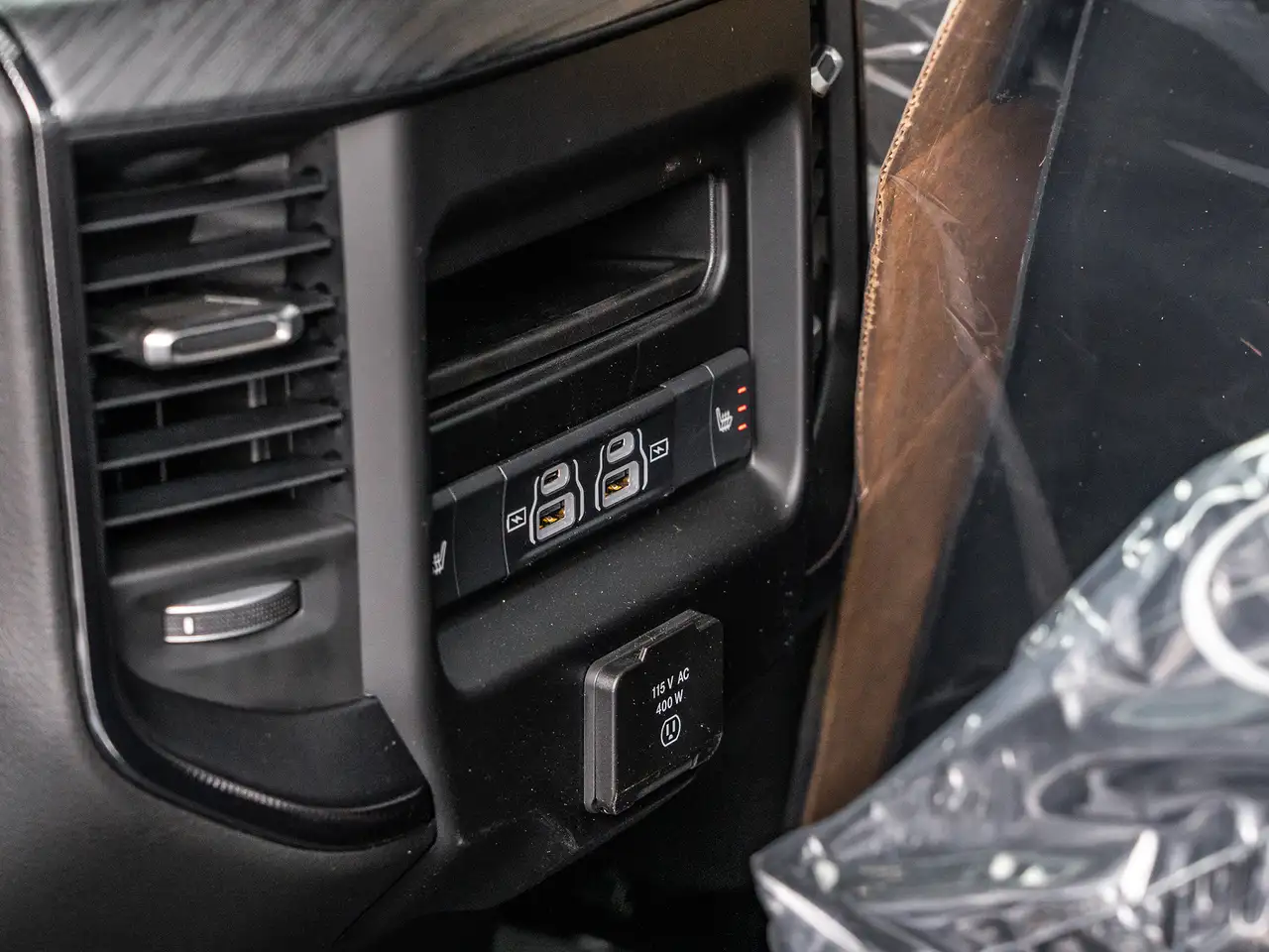 RAM 2500 снимка RAM 2500