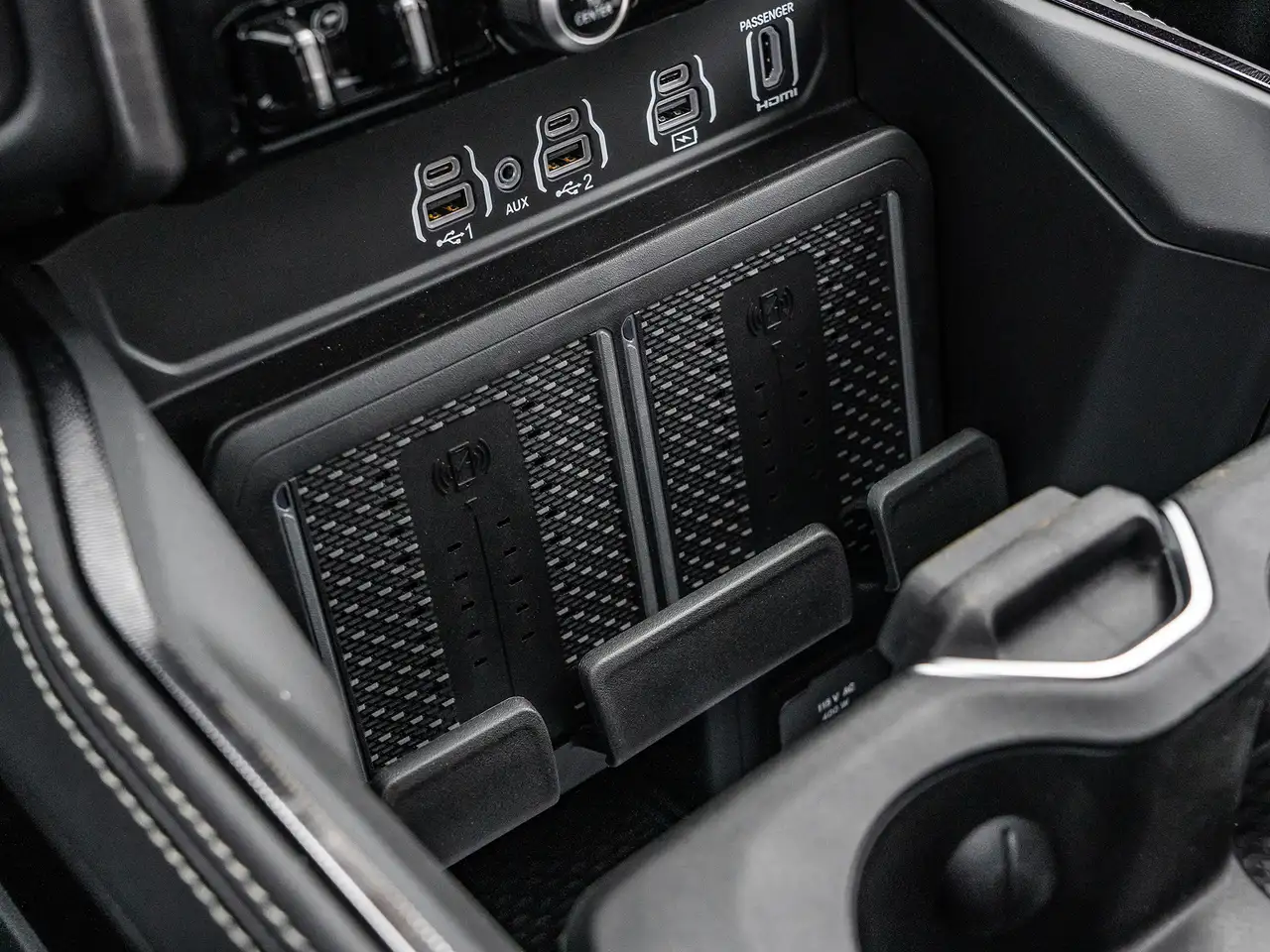 RAM 2500 снимка RAM 2500