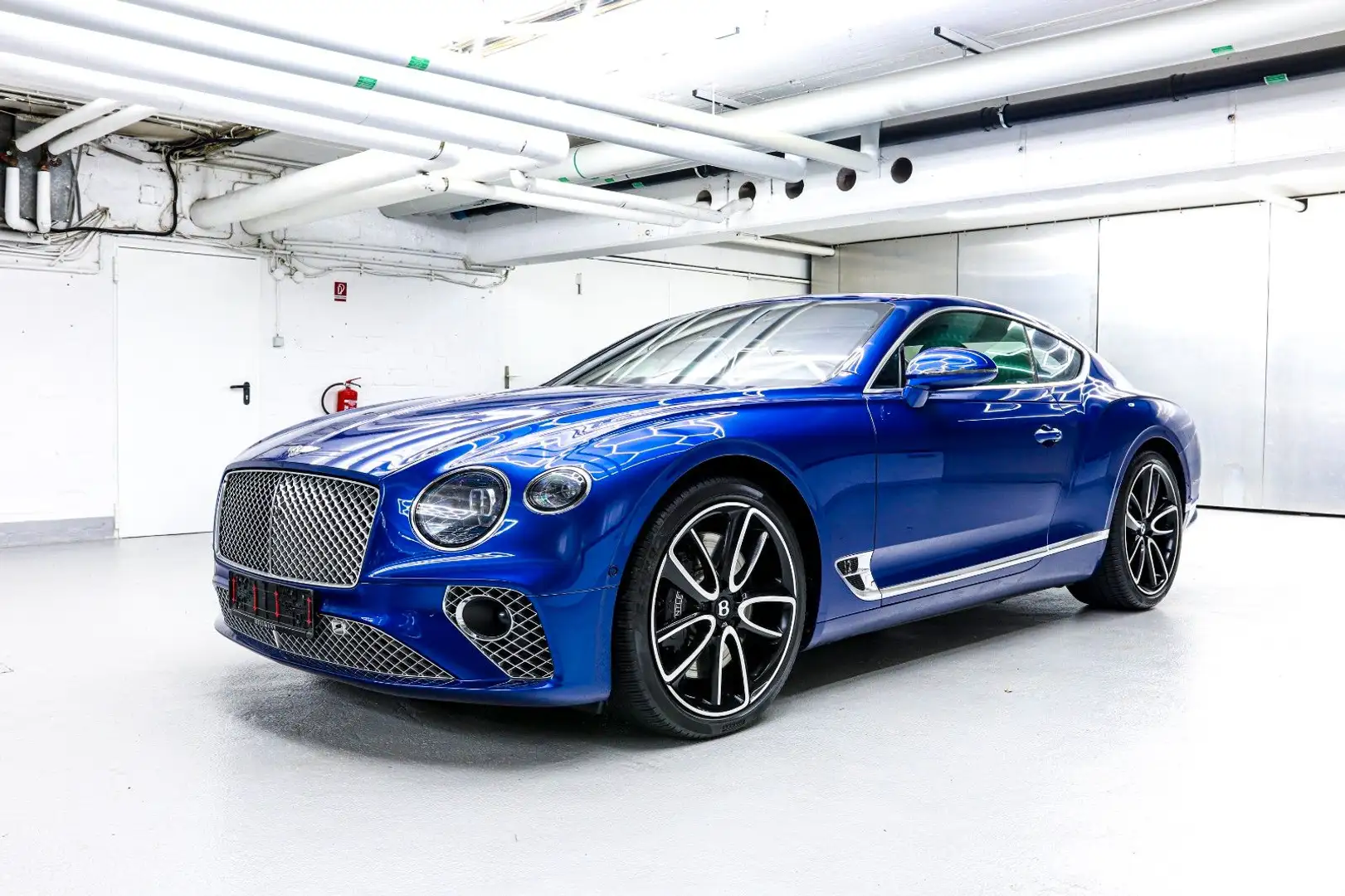 Bentley Continental GT 6.0 W12 First Edition Mulliner Blau - 1