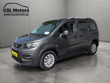 1.2 110cv Gris 5pl. 07/19 Airco Bluetooth
