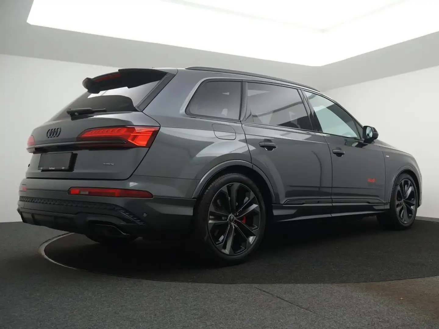 Audi Q7 Audi Q7 3 X S-LINE 60TFSIe QUATTRO 482PK - Full option.. *DEMO* Gris - 2