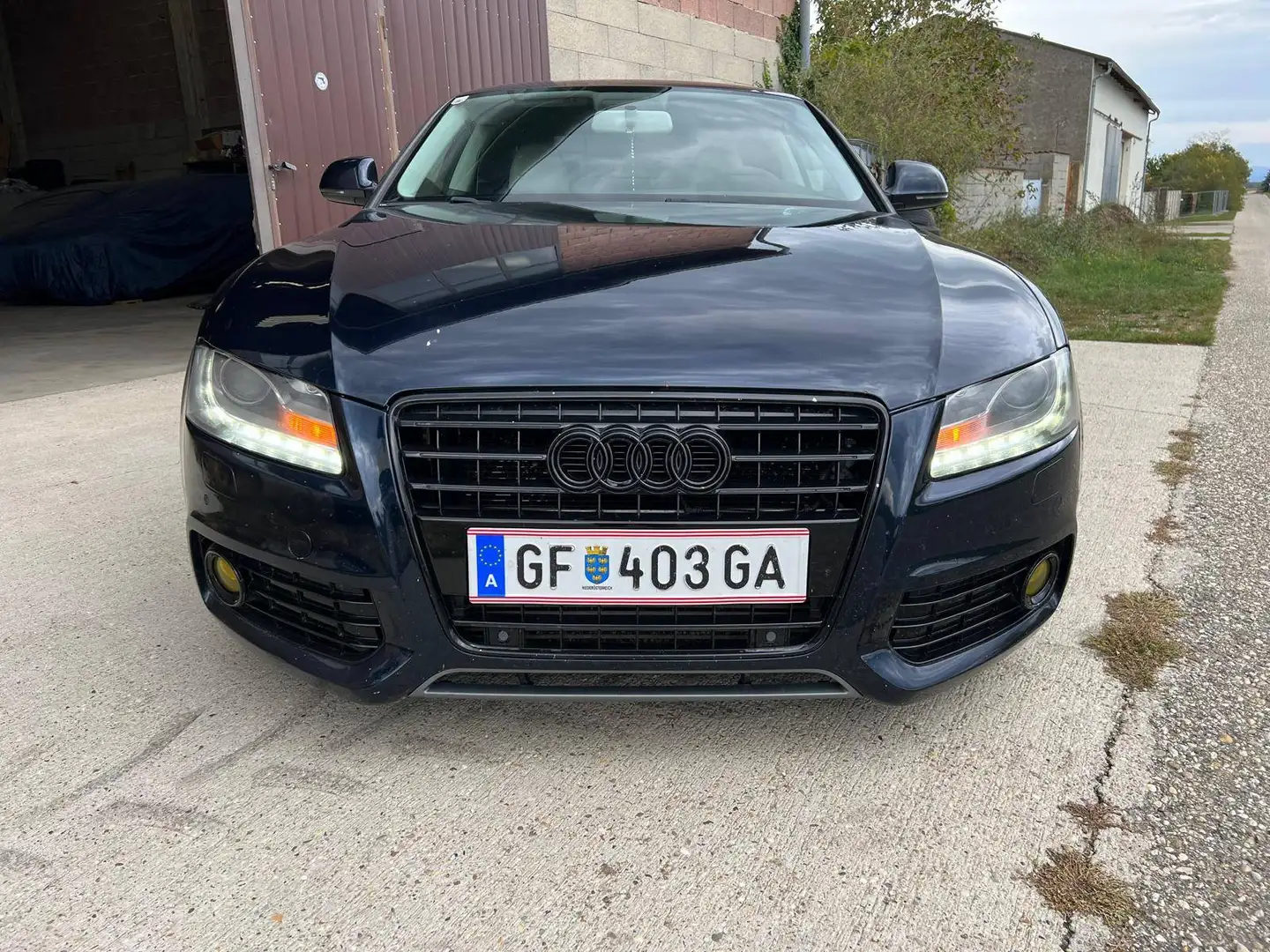 Audi A5 A5 Coupé 1,8 T FSI Blau - 2