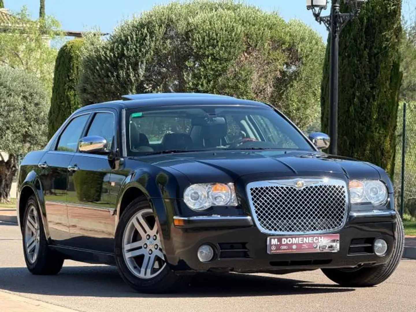 Chrysler 300C 5.7 Hemi Aut. Negro - 1