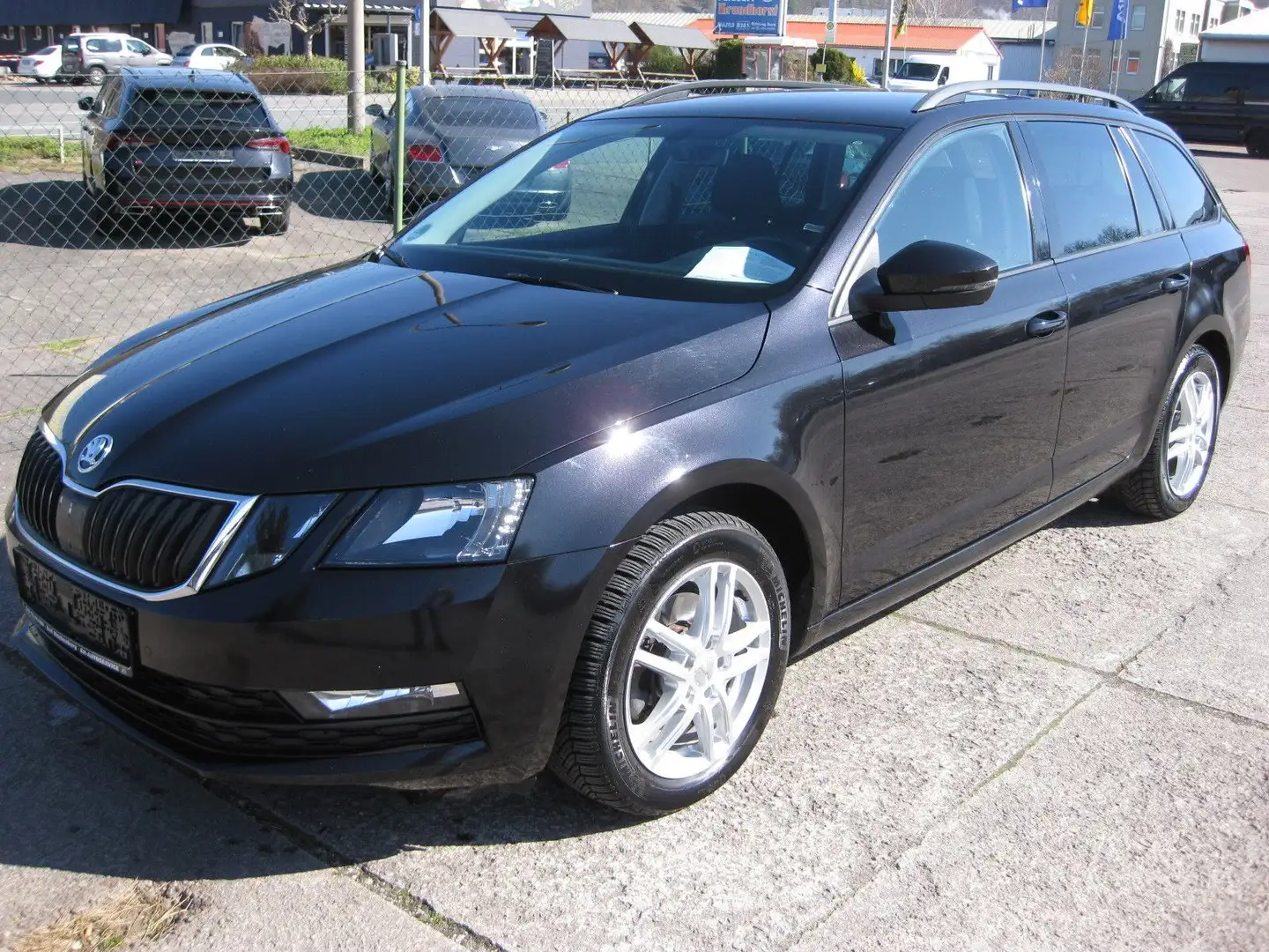 Skoda Octavia Combi**Alu**Carplay** Schwarz - 1