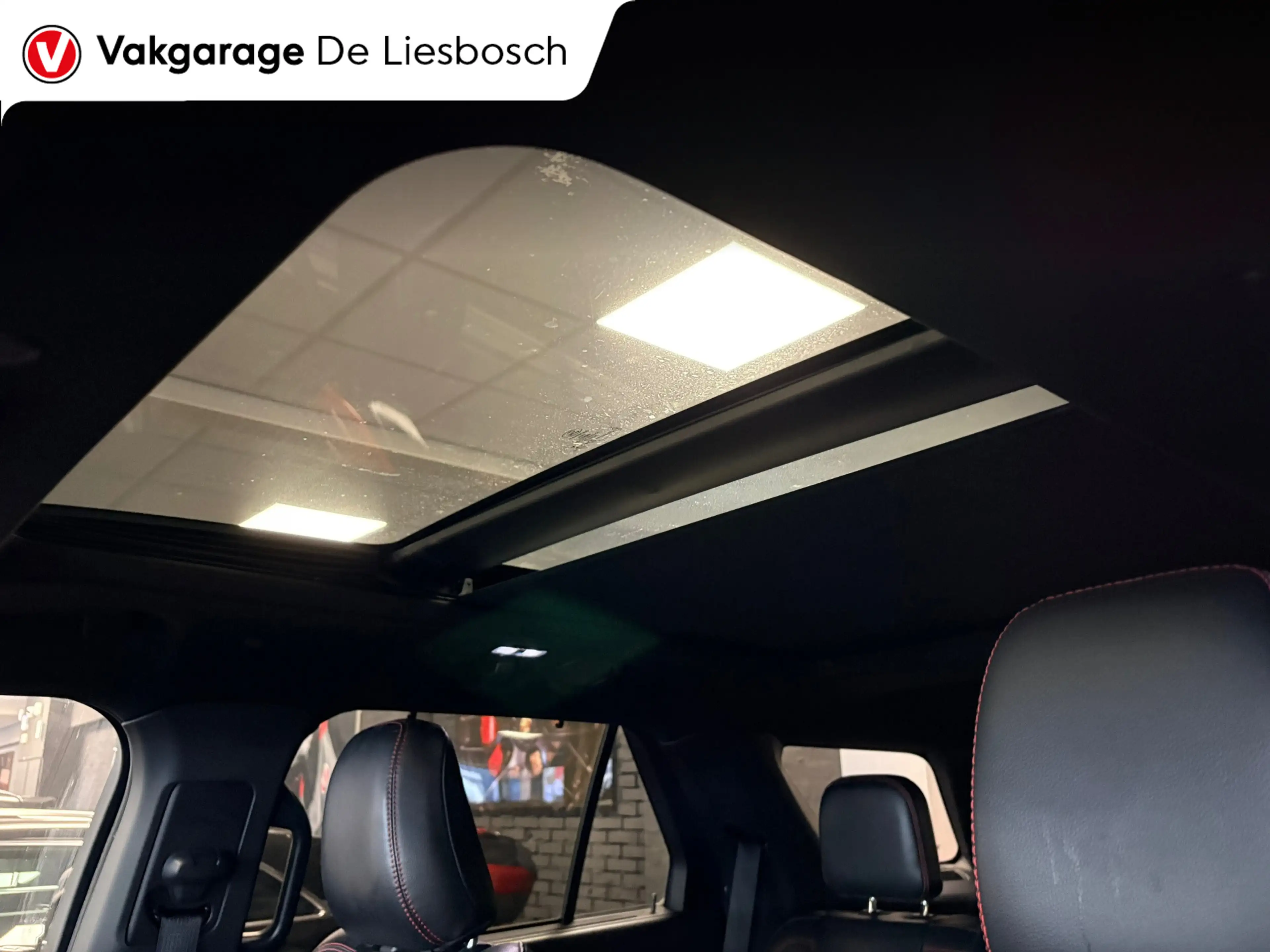 Ford Explorer 3.0 V6 EcoBoost PHEV ST-Line 7persoons / panorama- — photo 15