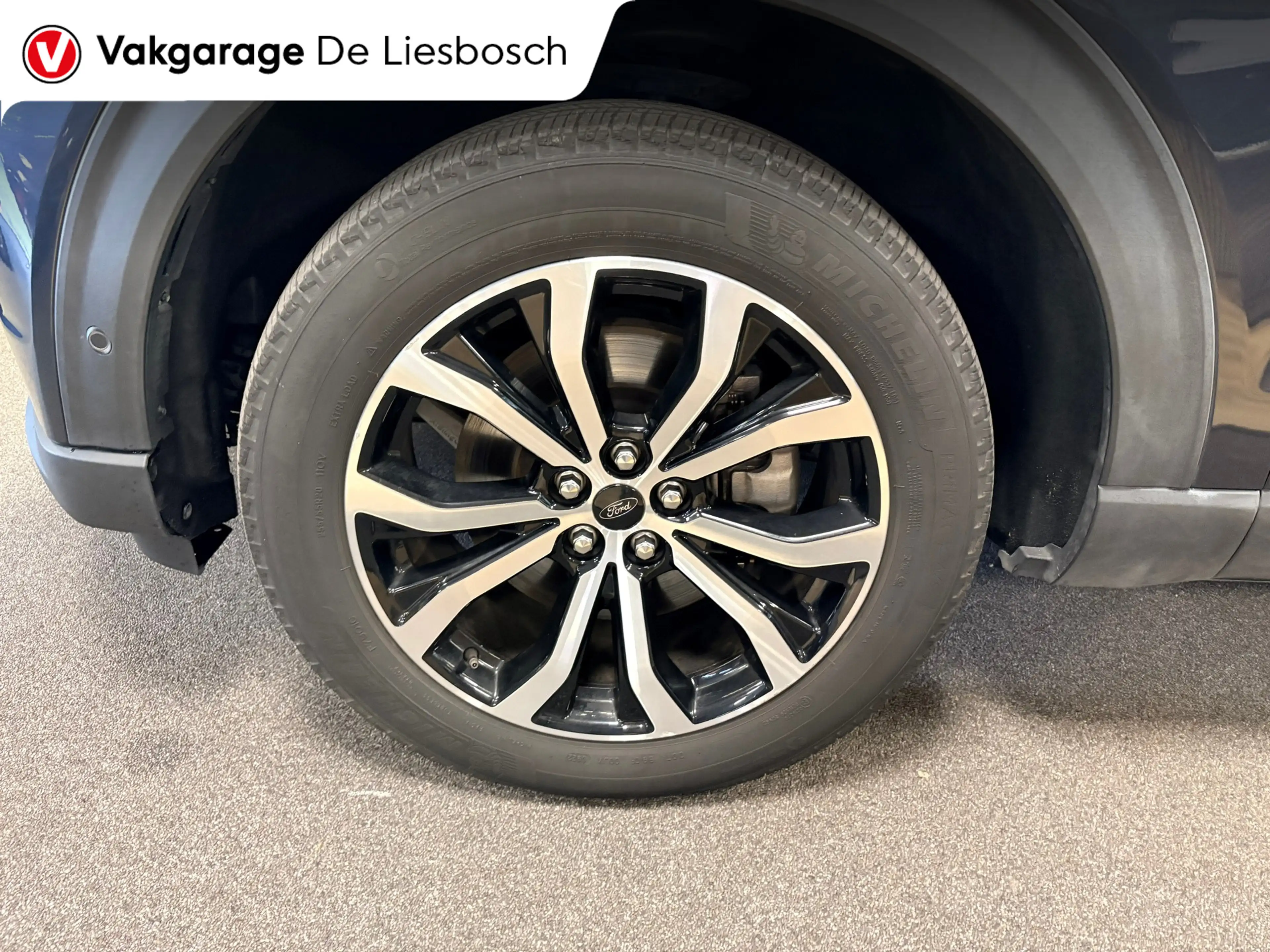 Ford Explorer 3.0 V6 EcoBoost PHEV ST-Line 7persoons / panorama- — photo 9