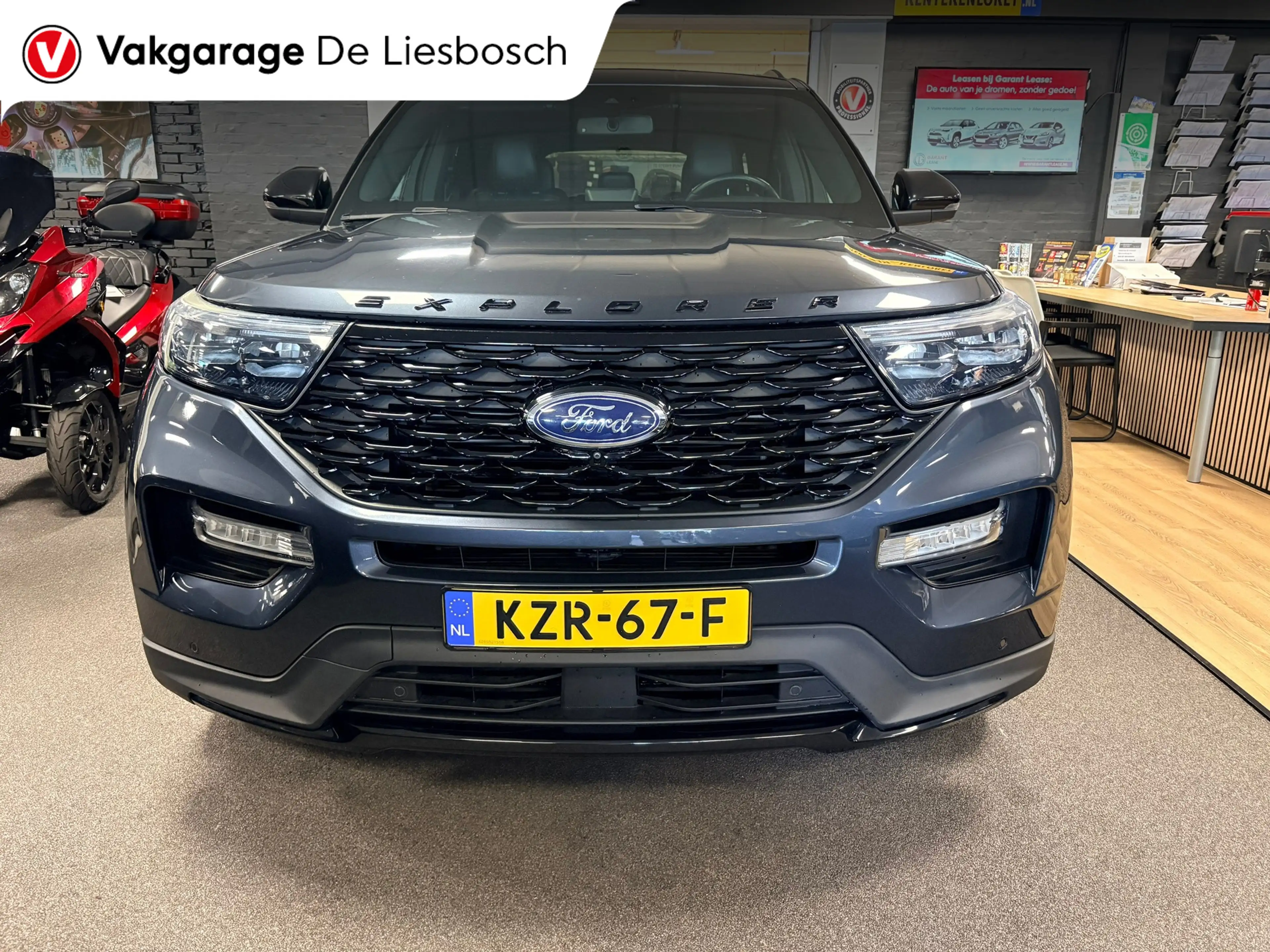 Ford Explorer 3.0 V6 EcoBoost PHEV ST-Line 7persoons / panorama- — photo 7